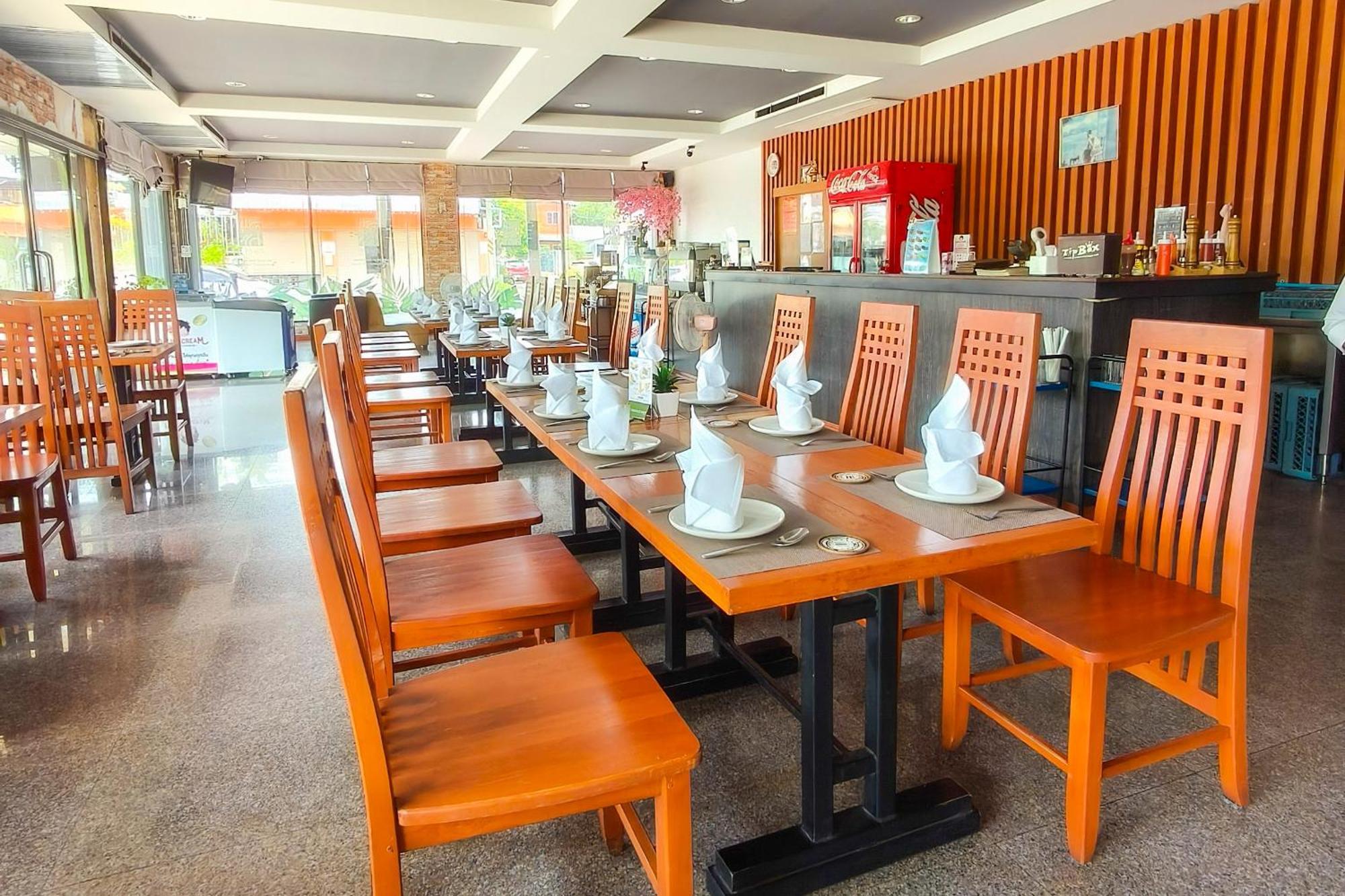 Thong Tarin Hotel Szurin Kültér fotó