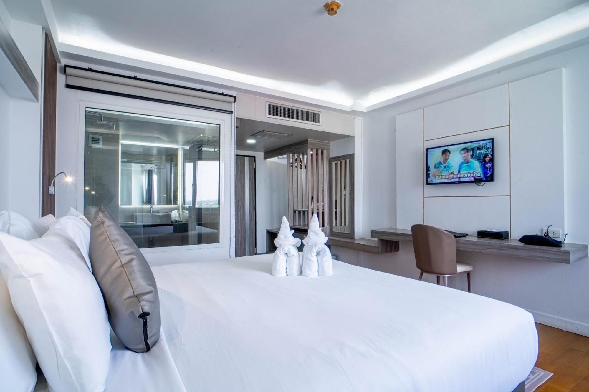 Thong Tarin Hotel Szurin Kültér fotó